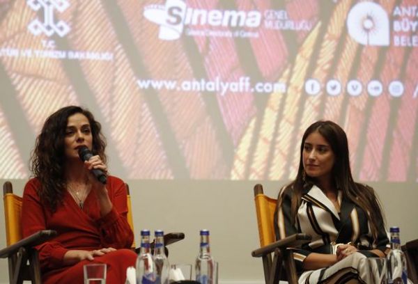 Haber | “Dizilerde eşcinsellere karşısınız ancak…”