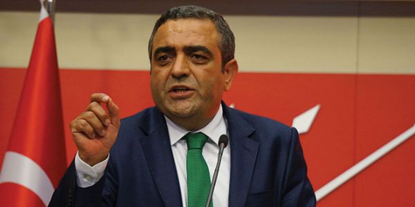 Haber | LGBTİ+ ONUR HAFTASI YASAKLARIYLA İLGİLİ CUMHURBAŞKANLIĞI’NA SORU ÖNERGESİ